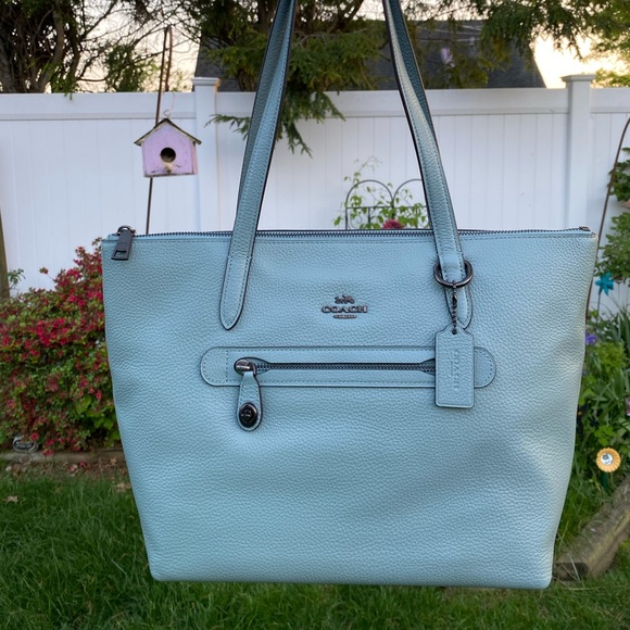 Coach Handbags - Coach Taylor Tote 38312
